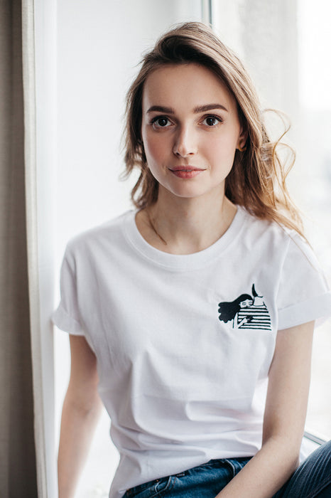 t-shirt | by bicycle