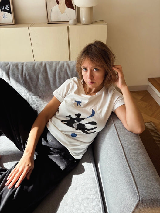 t-shirt | run away