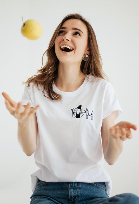 t-shirt | girl with dog