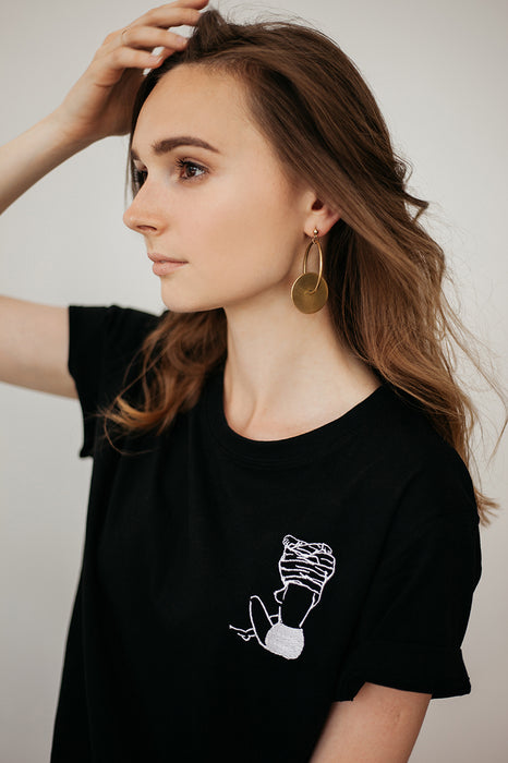 black t-shirt | selected embroidery